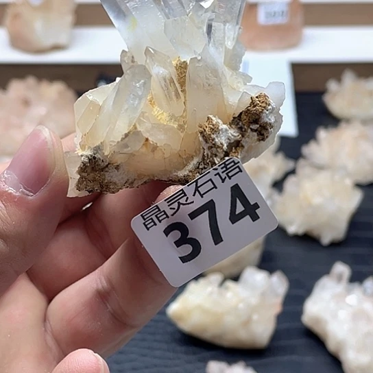 未镶嵌水晶大型摆件（非配饰）