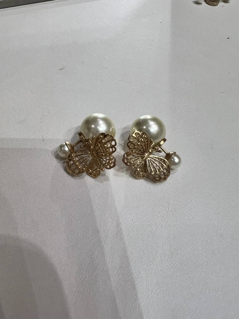 全新未使用 DIOR/迪奥 迪奥 蝴蝶耳环