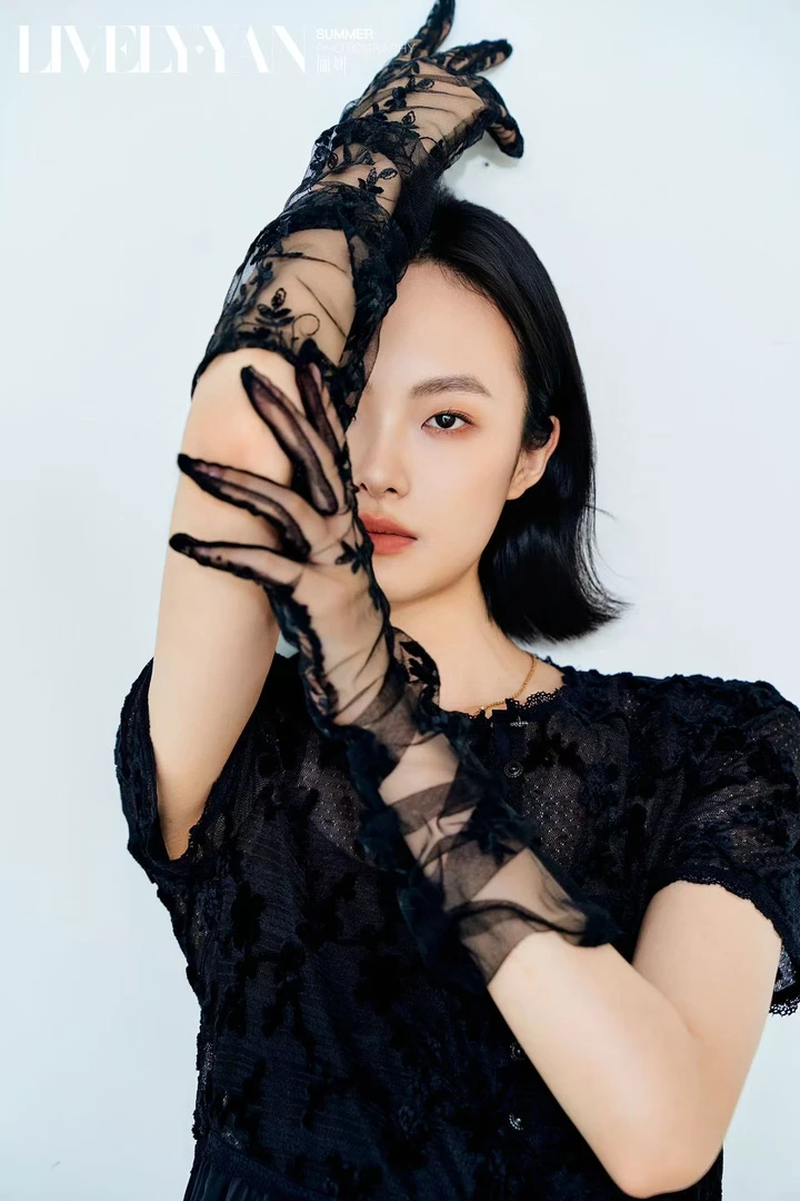 俪妍LIVELY-YAN LY51148-11连衣裙