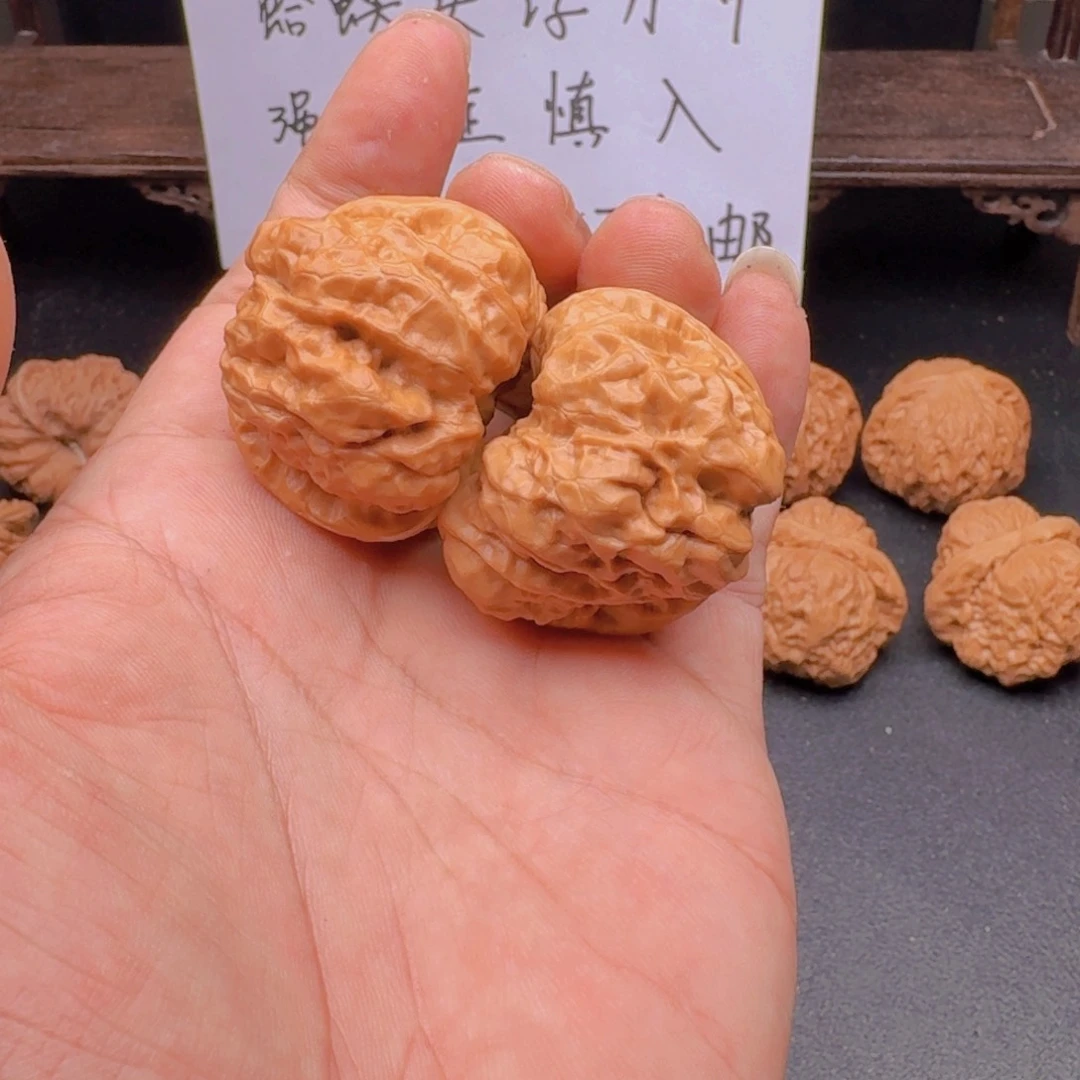 文玩核桃吊坠小**汤