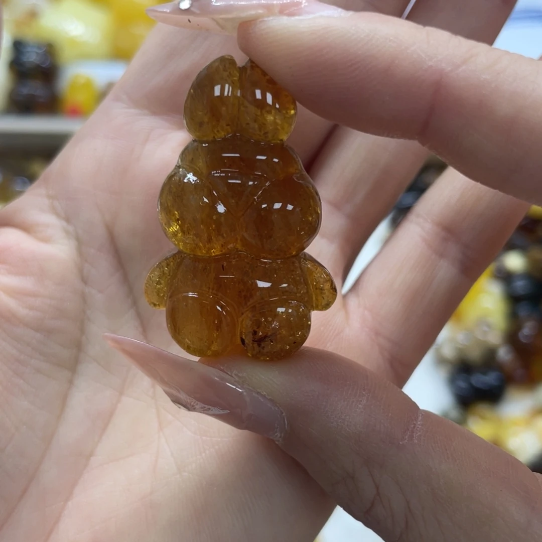 琥珀裸石未镶嵌5.3克爆闪兔子