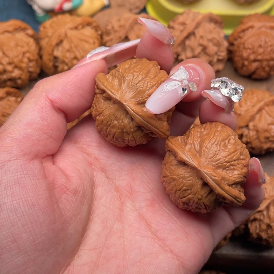 吊坠文玩核桃全品，肉球乾隆磨37