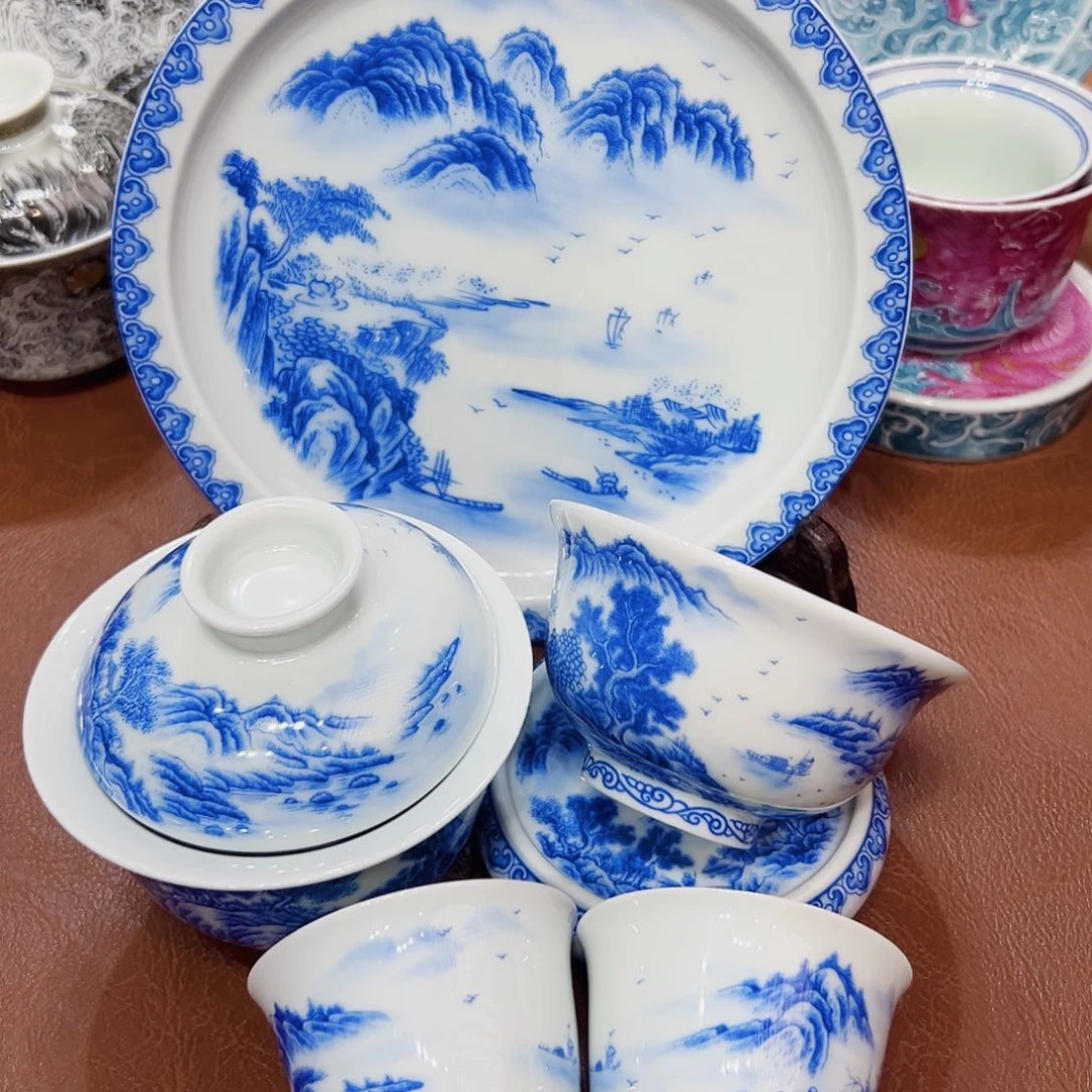 摆件景德镇陶瓷艺术展演厅和艺术展