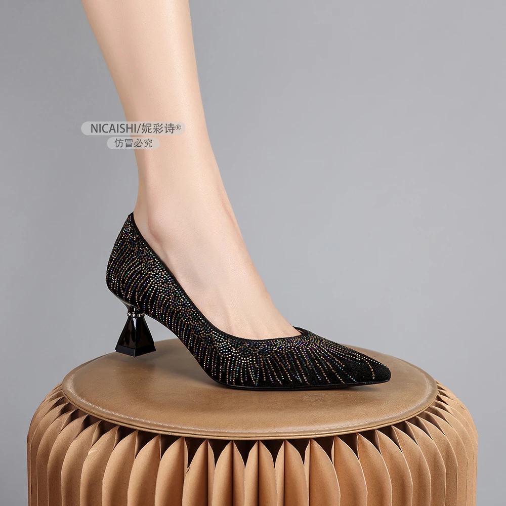 2025年新款法式浅口单鞋女通勤尖头中跟鞋气质一脚蹬舒适女鞋2790