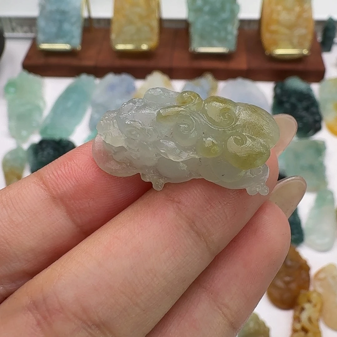 定制翡翠未镶嵌毛货