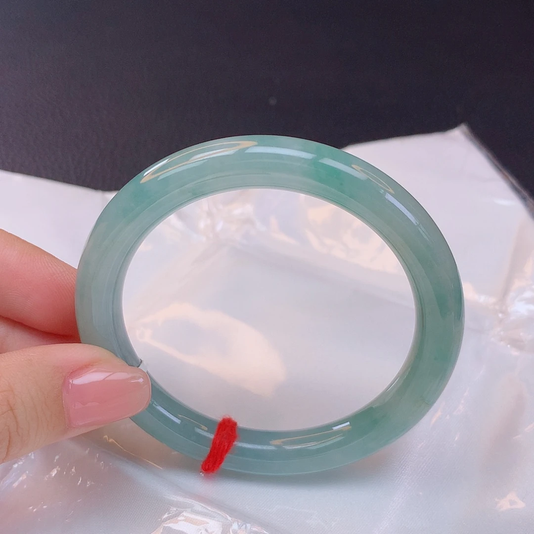 翡翠手镯未镶嵌翡翠3071