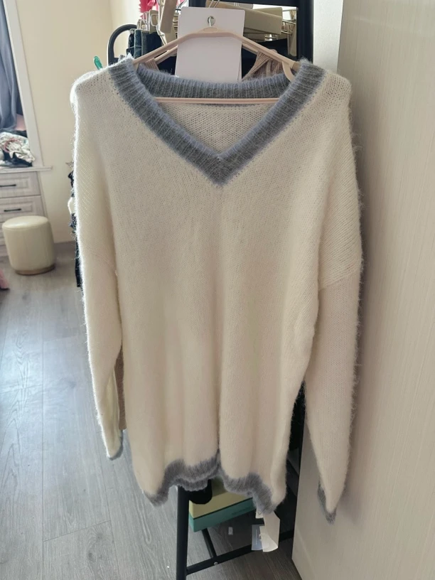 高领女装圆领毛针织衫秋季薄款休闲上衣百搭网红长袖不褪色