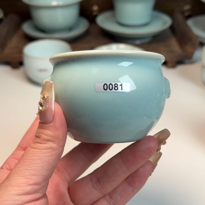 瓷片微瑕哈哈哈哈哈哈哈哈哈