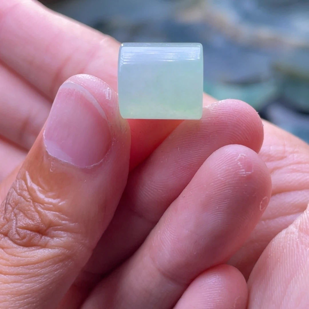 未镶嵌定制翡翠翡翠定制