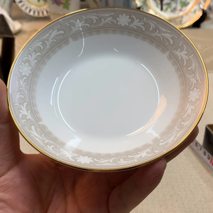 瓷片哈哈哈哈哈哈