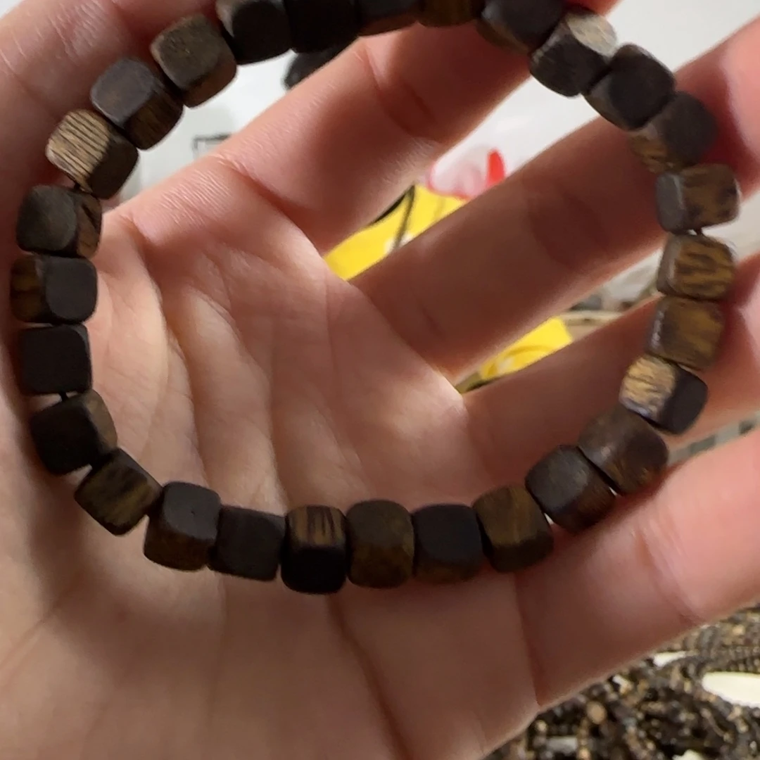 奇楠沉香方糖0.6单圈 4.4g发一