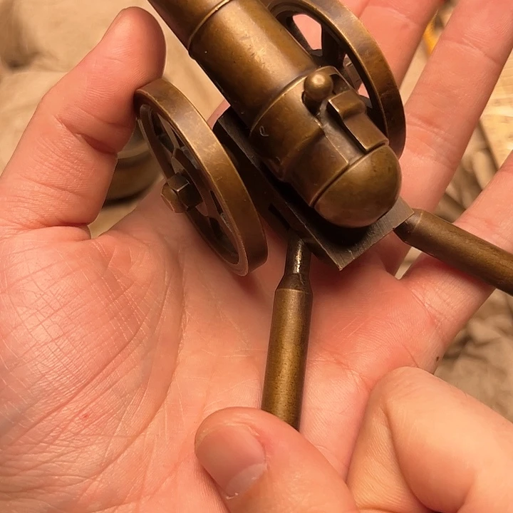 文玩铜器做工精良