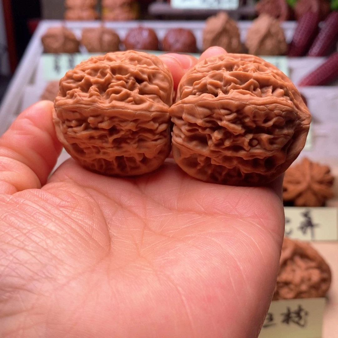 x***f文玩核桃把件赤龙鸡心