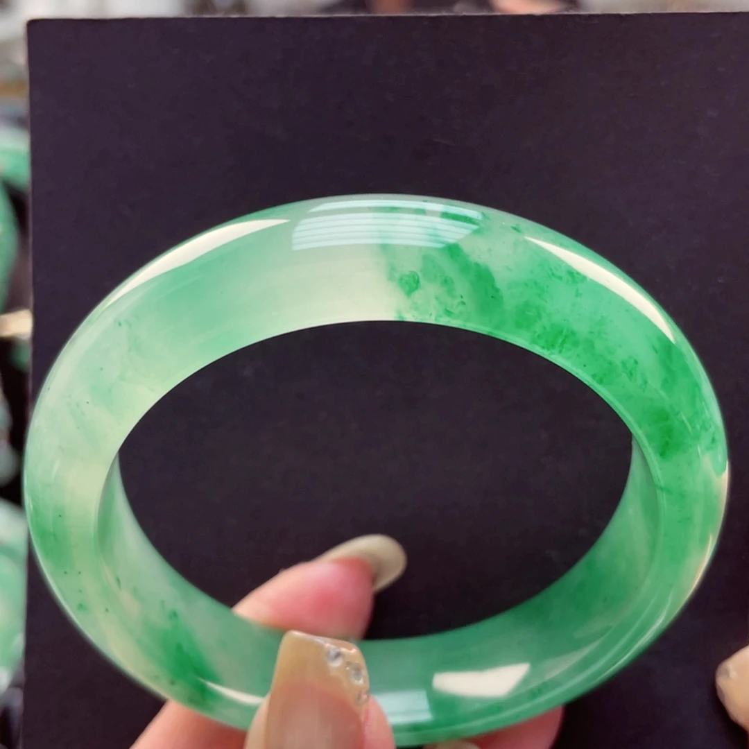 ****琴石英质玉未镶嵌手镯58-59