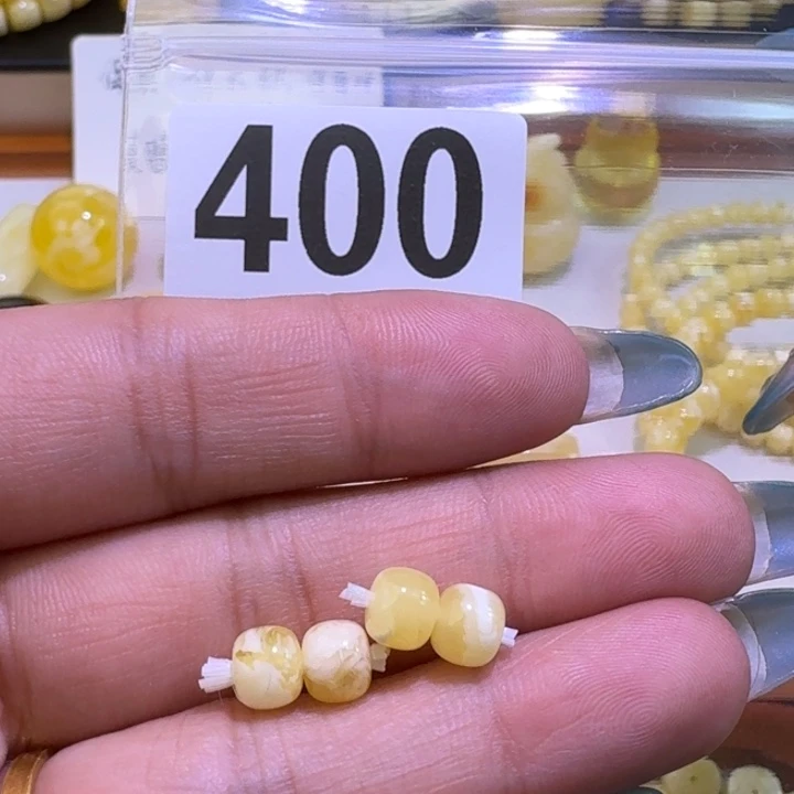 腐***g琥珀未镶嵌裸石6.3mm