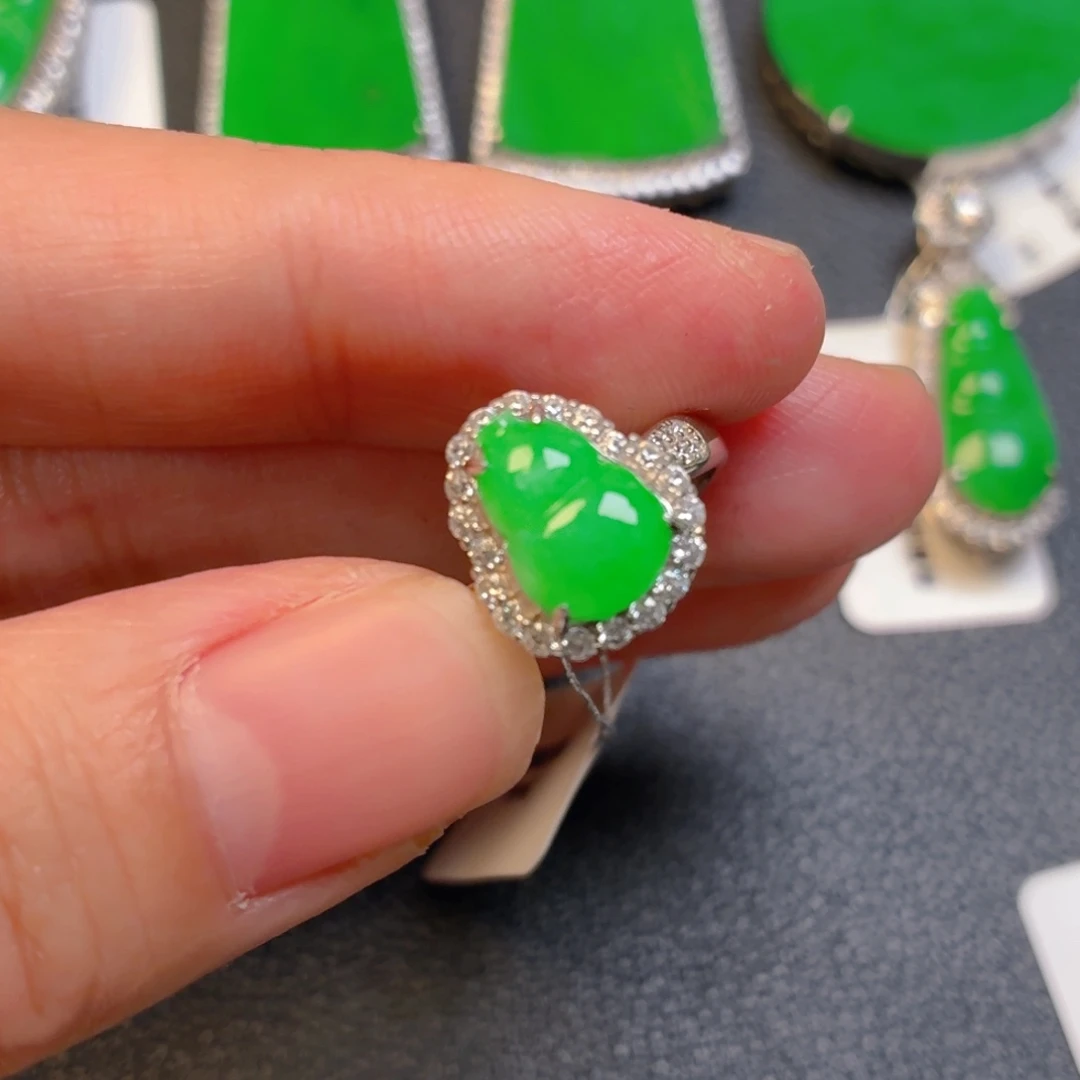 翡翠银S925镶嵌吊坠(不含链)戒指