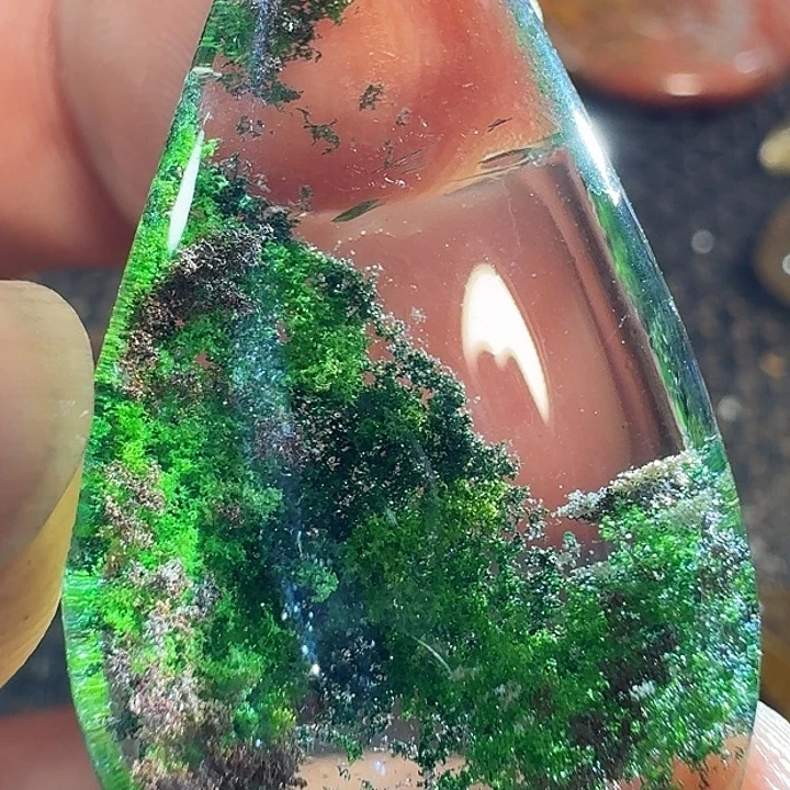 丁***纹未镶嵌颈饰水晶好