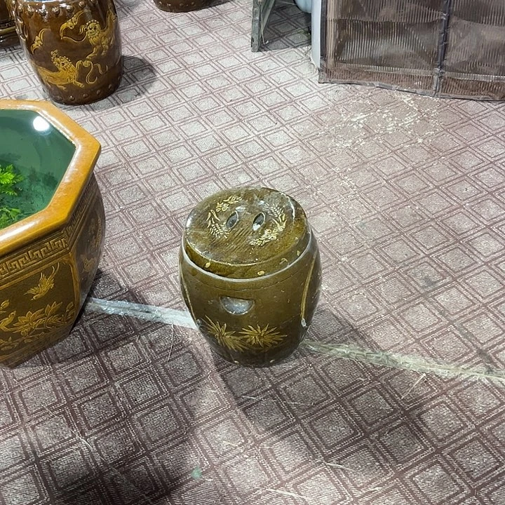 八十年代笔筒，全品