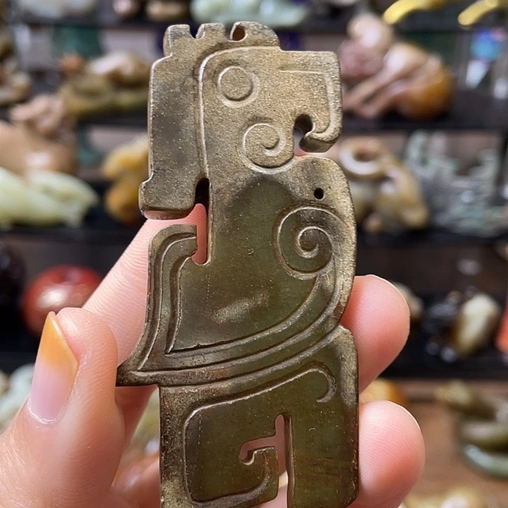 和田玉（糖玉）未镶嵌颈饰