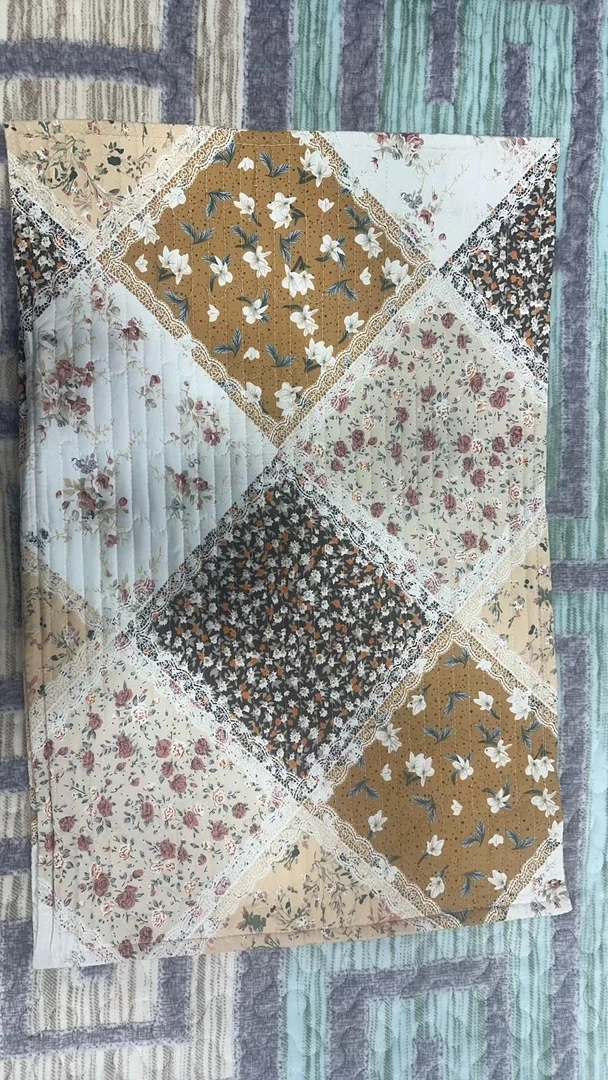 四季枕套（咖色百福格）48✕74一对装