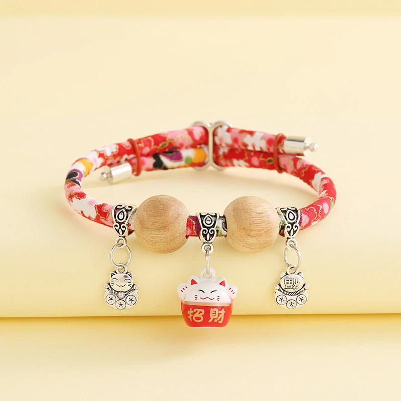 香木珠防蚊猫咪狗狗项圈招财猫可爱红蓝两色四季适用铃铛