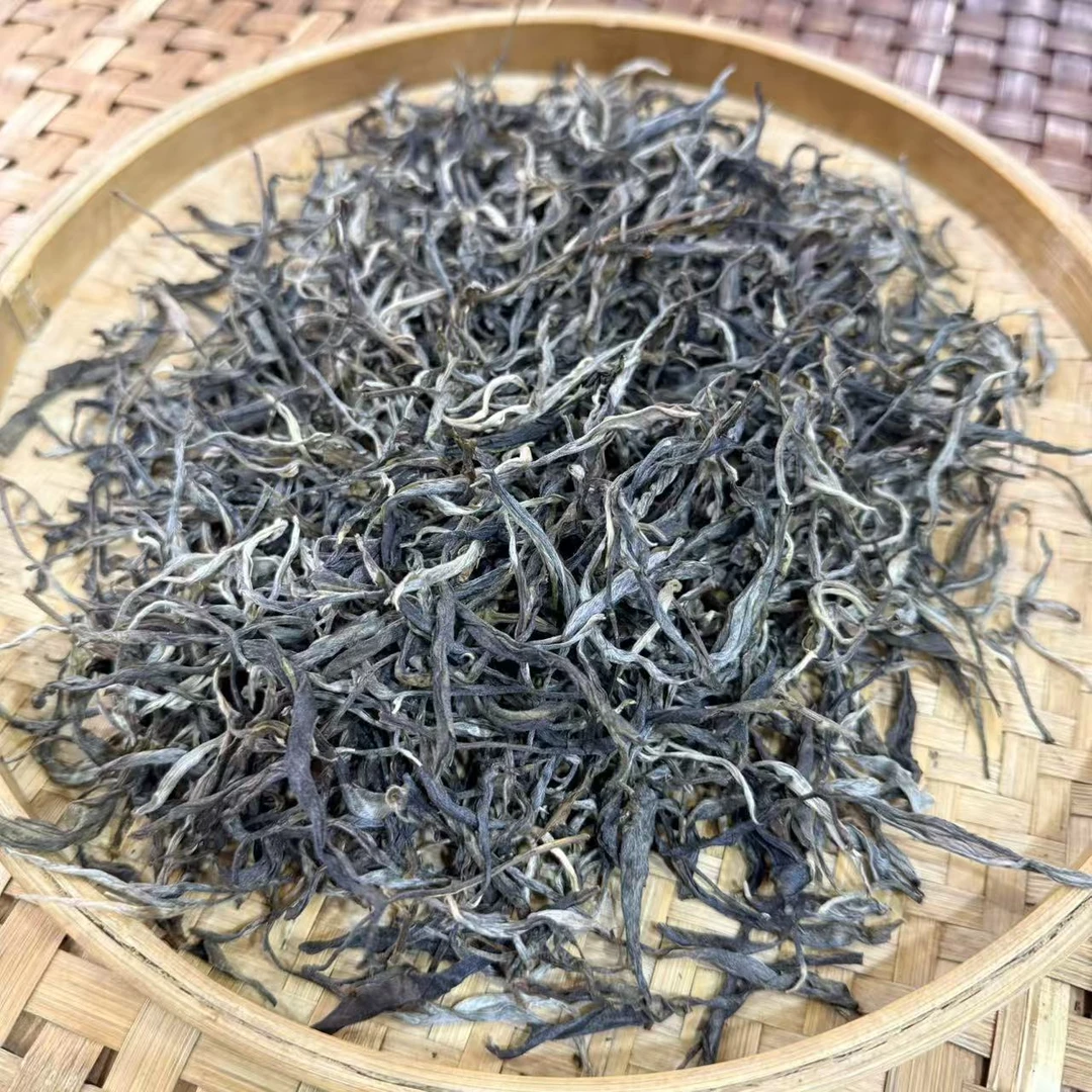 【17号】2025年 班章老曼峨古树·春 生茶 250克 10月25日【1015号】