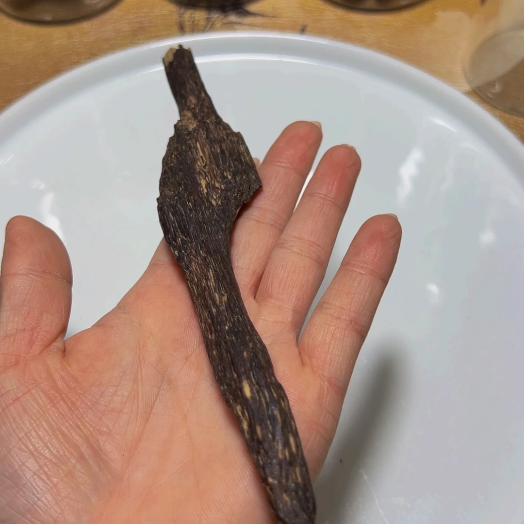 沉香沉香碎屑2**8野料