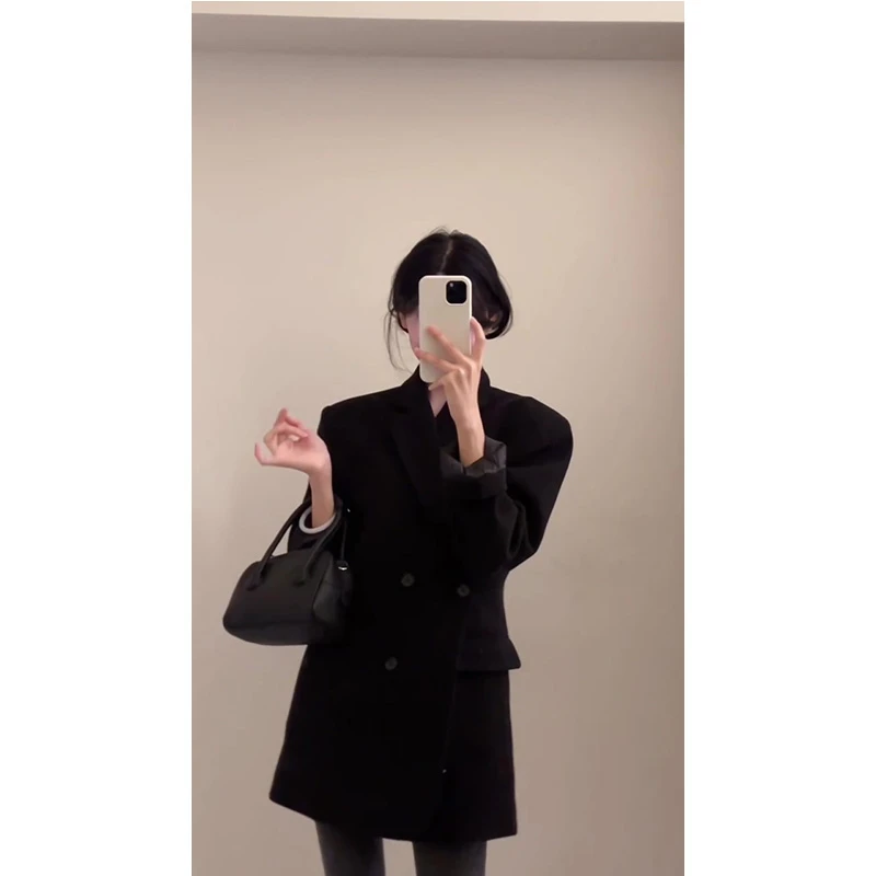 韩系复古小香风气质黑色收腰西服外套女秋冬季超好看加厚呢子大衣