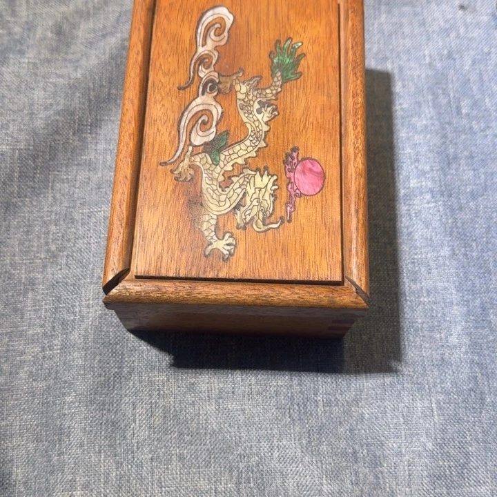 贡木抽拉盒的的的