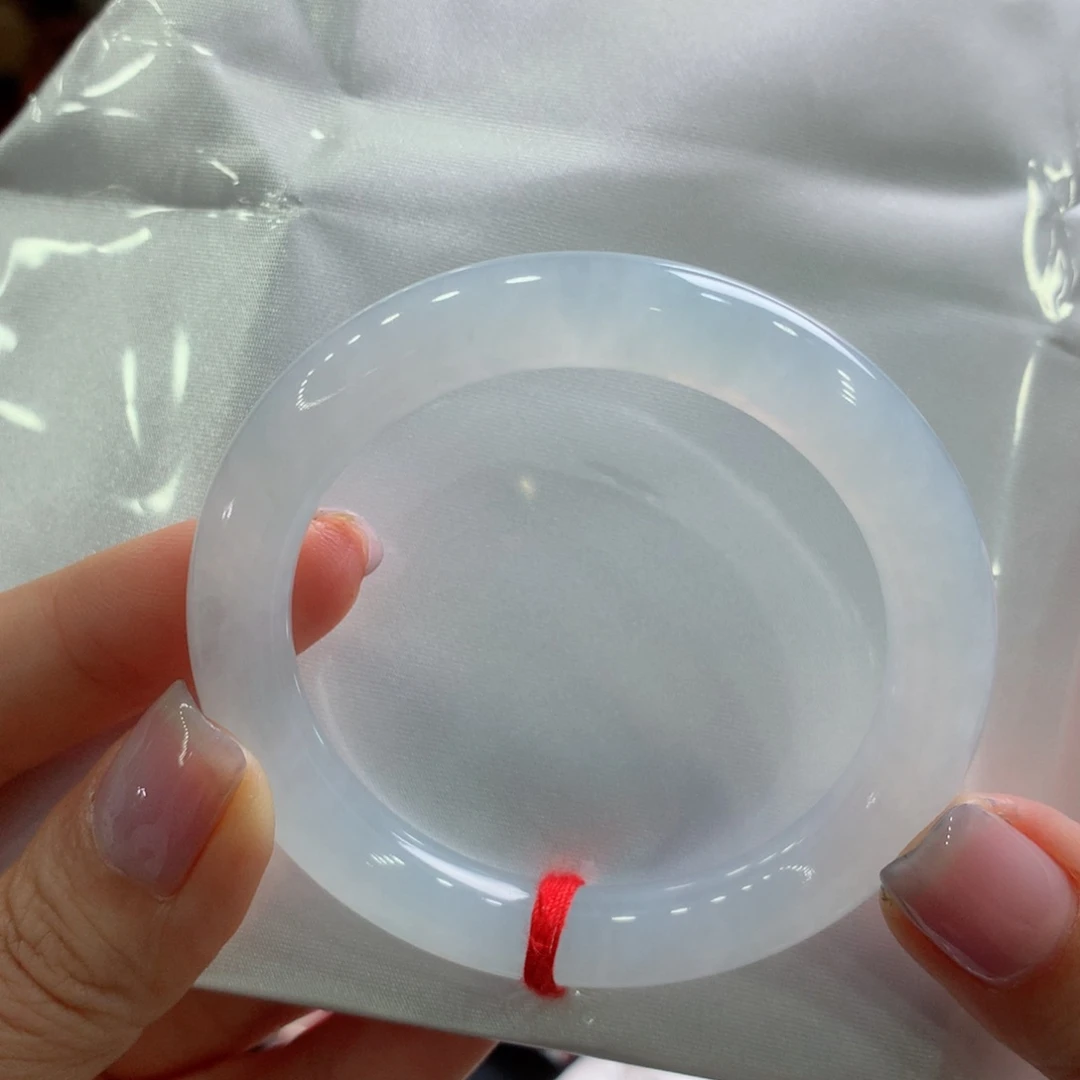 翡翠手镯未镶嵌50.5圆㚈
