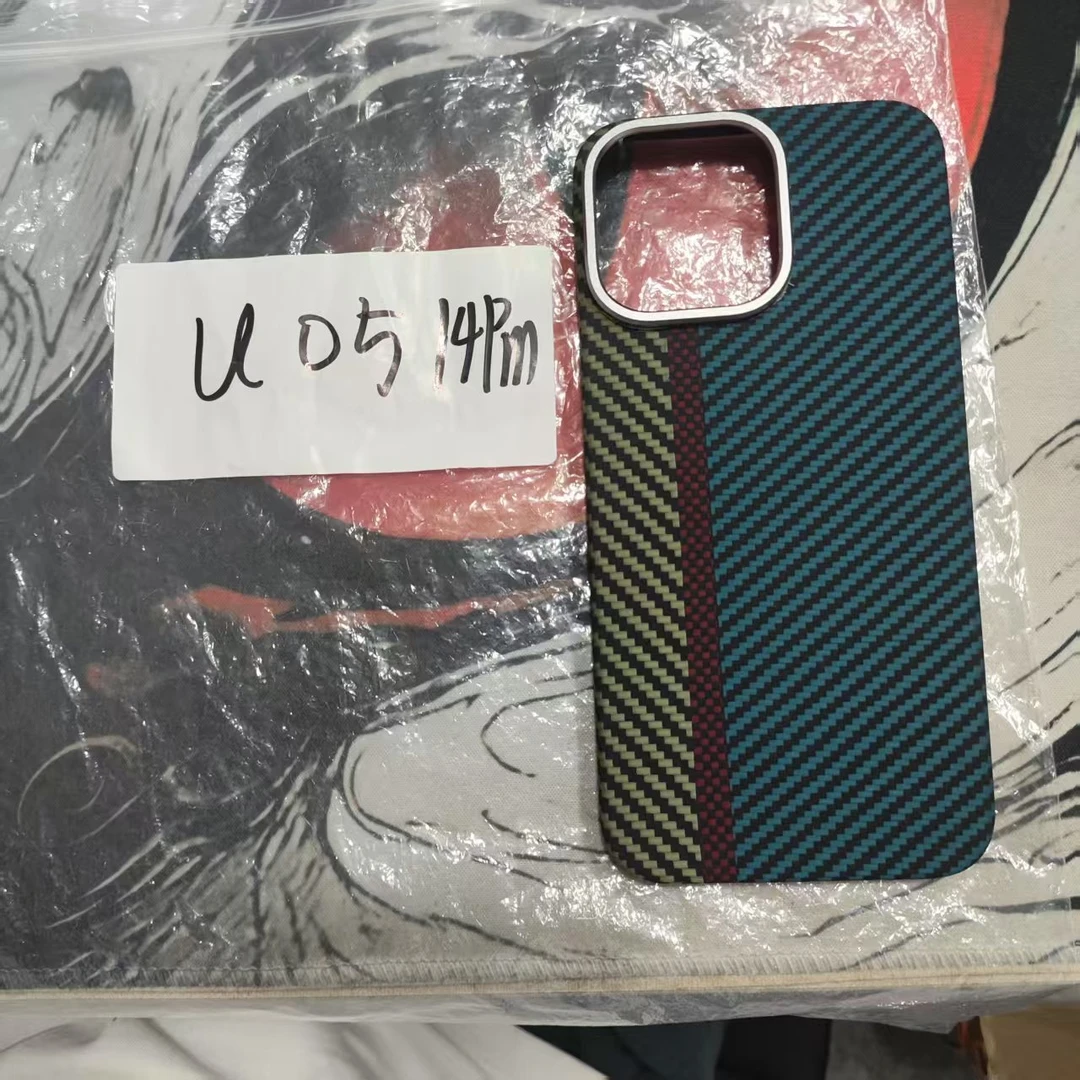 95新  瑕疵凯芙拉 三彩拼接 14pm 磁吸 u05