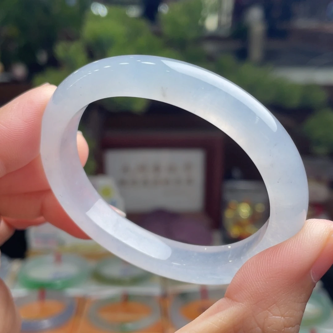 翡翠未镶嵌手镯1号 53+贵妃 白月光