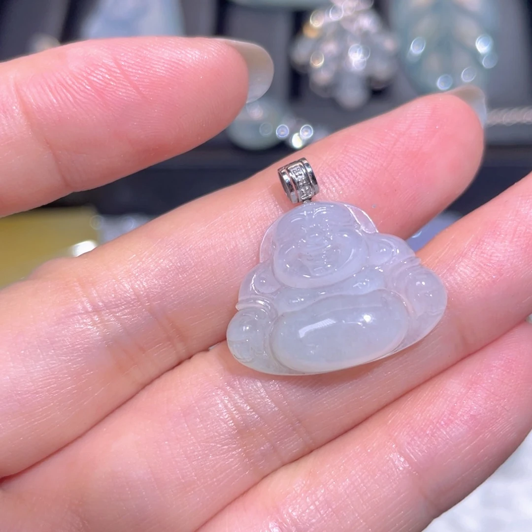 翡翠18K金镶嵌颈饰翡翠