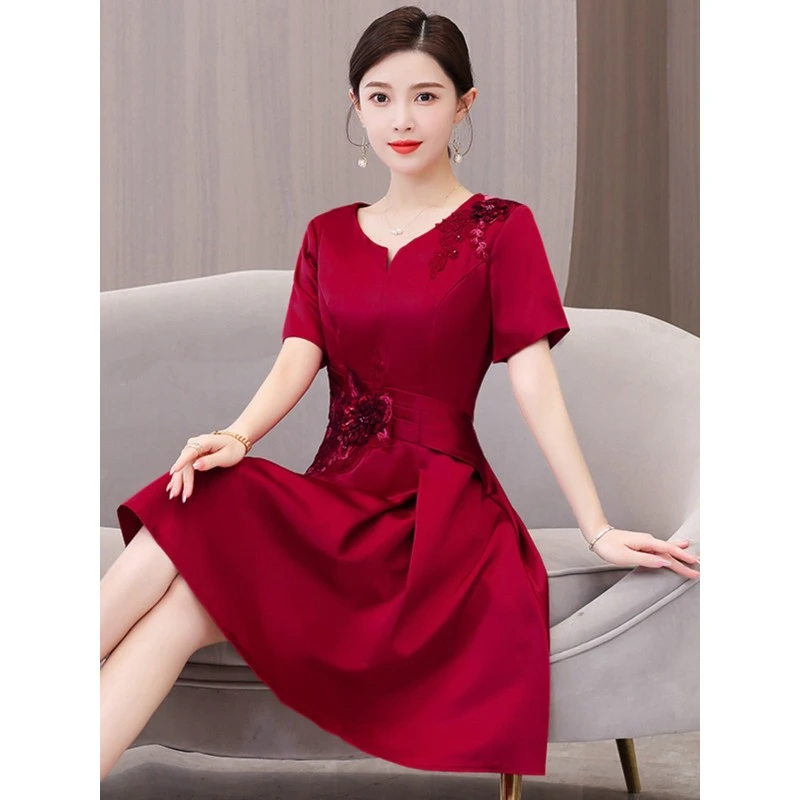 高端夏季晚礼服裙女年轻红色2025年喜婆婆妈妈婚宴装高贵参加婚礼