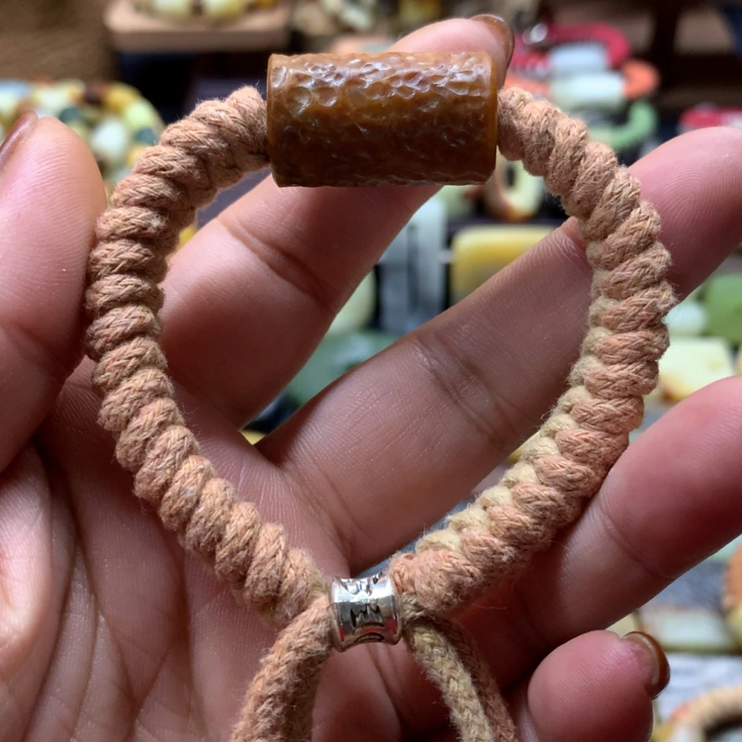 蛇纹石玉合金颈饰