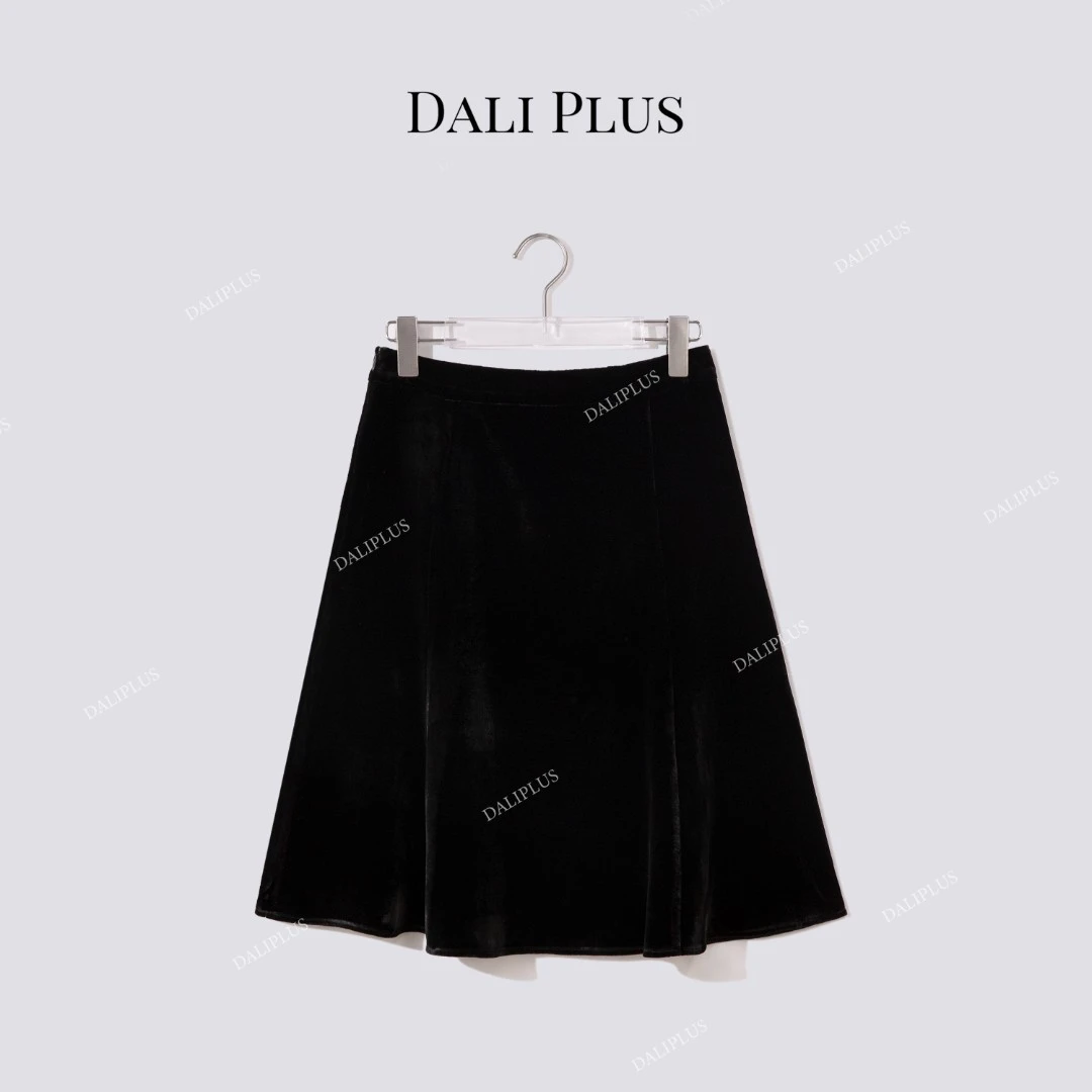 DALI PLUS“重磅桑蚕丝丝绒小伞摆裙”显瘦高黑色中款半裙-D5ST1263