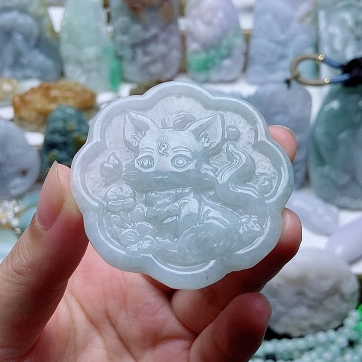 翡翠未镶嵌吊坠(不含链)1
