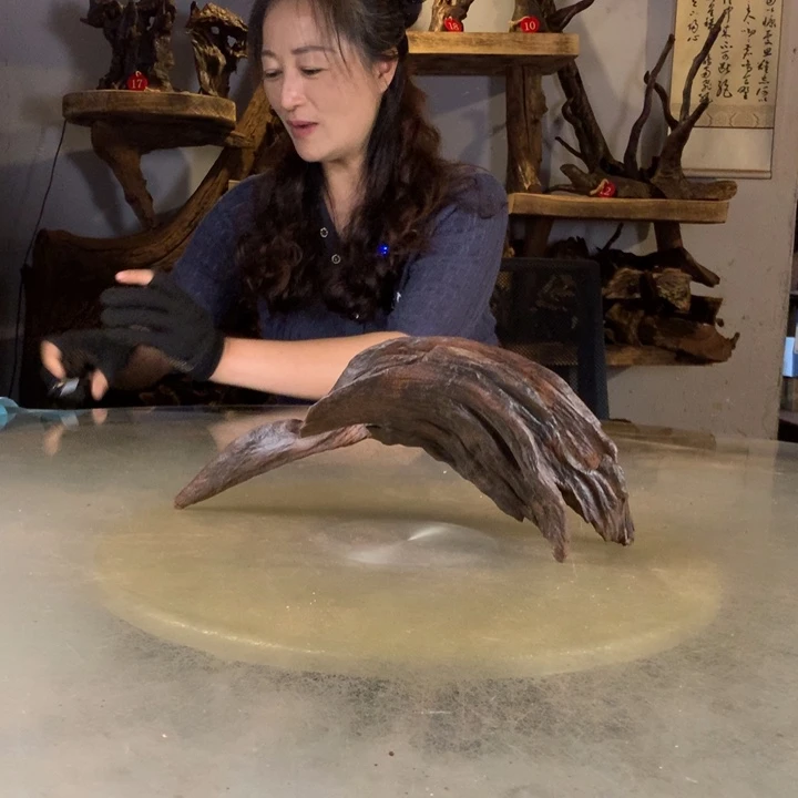 路***妈天然的云南紫柚木会黄水