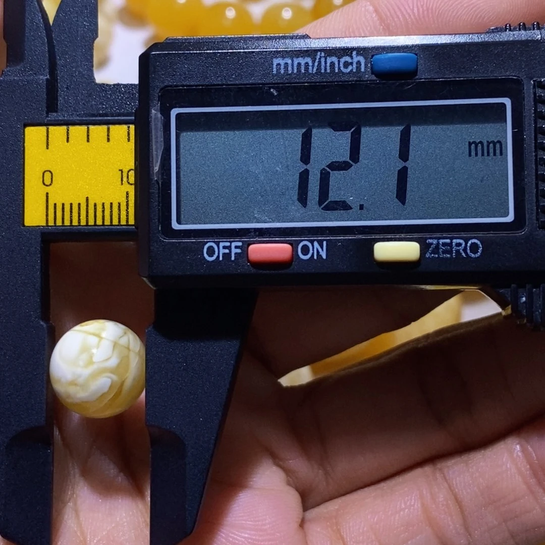 未镶嵌蜜蜡珠宝奇石银****承