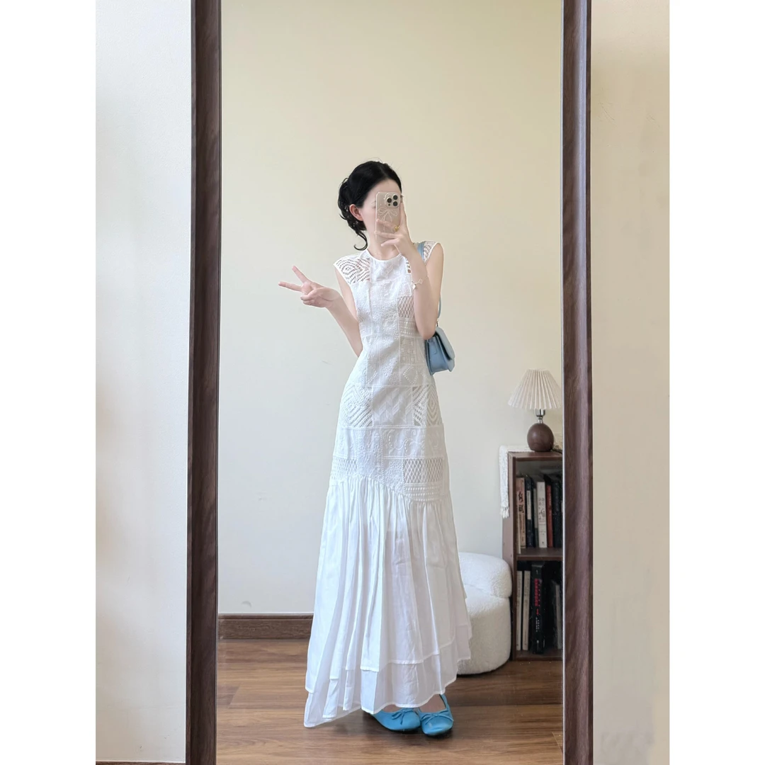 白色不规则蕾丝镂空刺绣连衣裙女夏季高端精致法式气质小飞袖裙子