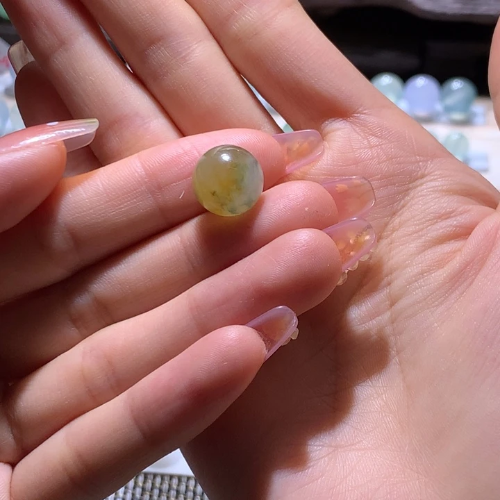 翡翠散珠半山水冰黄飘蓝花卡11.8