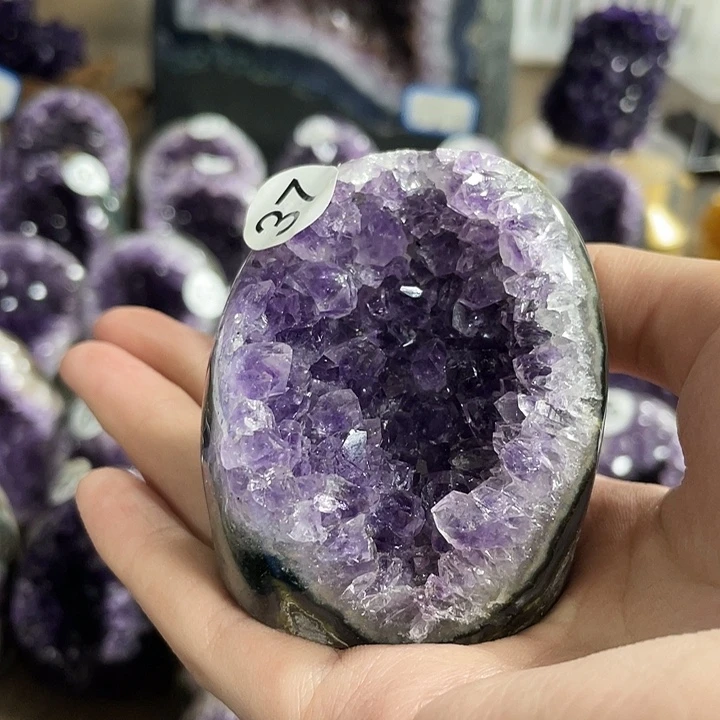 未镶嵌珠宝半成品水晶
