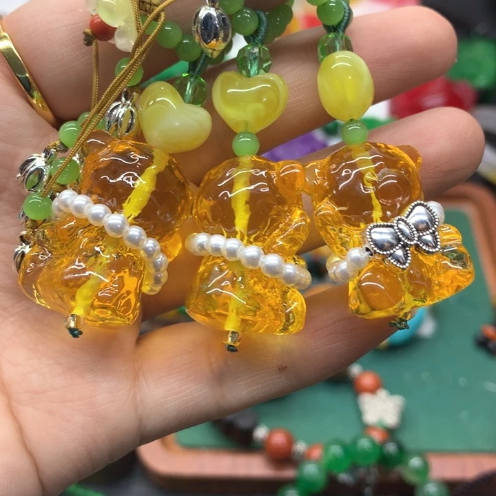 琥珀颈饰未镶嵌吊坠