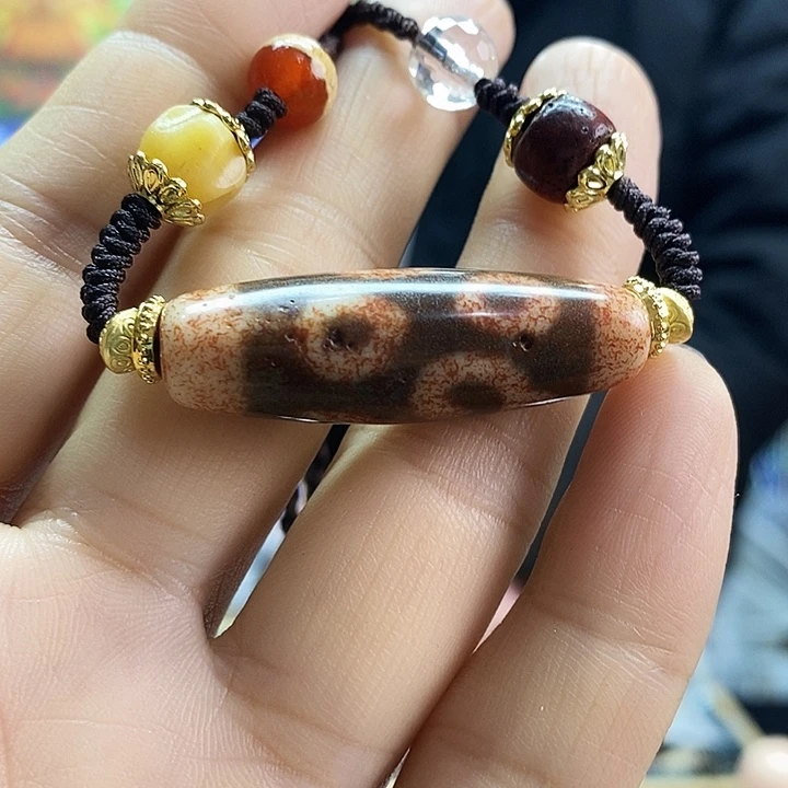 蝴***蝶玛瑙/玉髓未镶嵌颈饰140