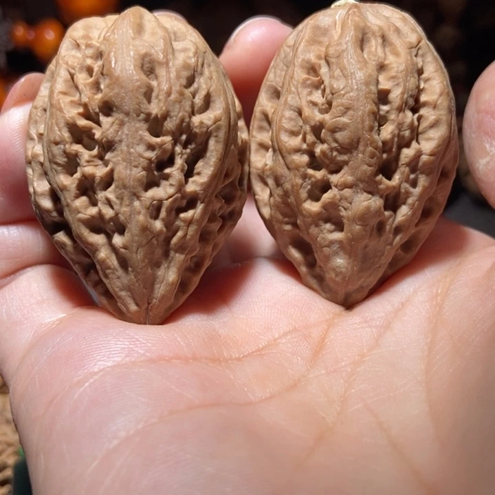 把件文玩核桃东北楸子小雪108