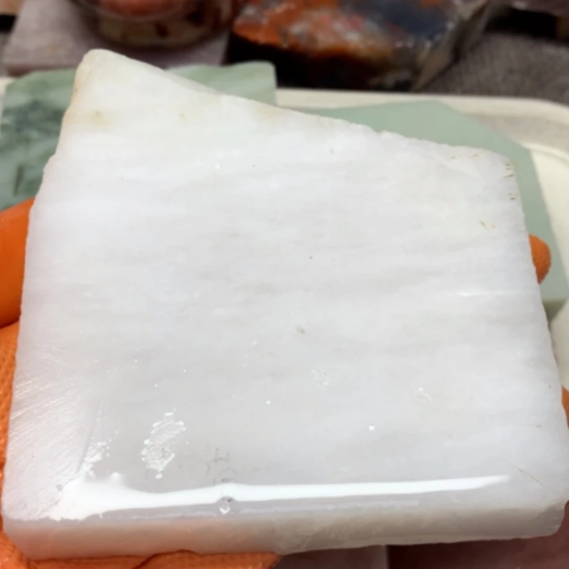 【闪购商品】未镶嵌手镯石英岩玉白冰翠