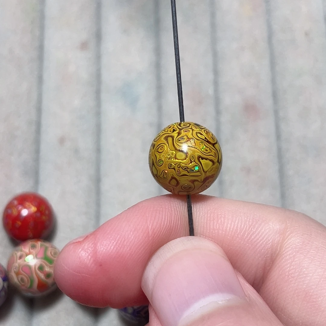 墨***青1.2细欧黄金一颗一物一拍