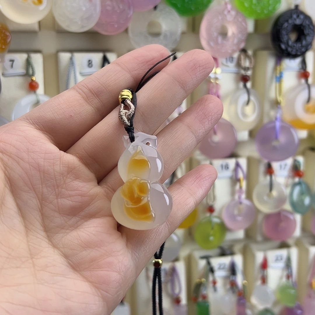 ****哥玛瑙/玉髓未镶嵌颈饰