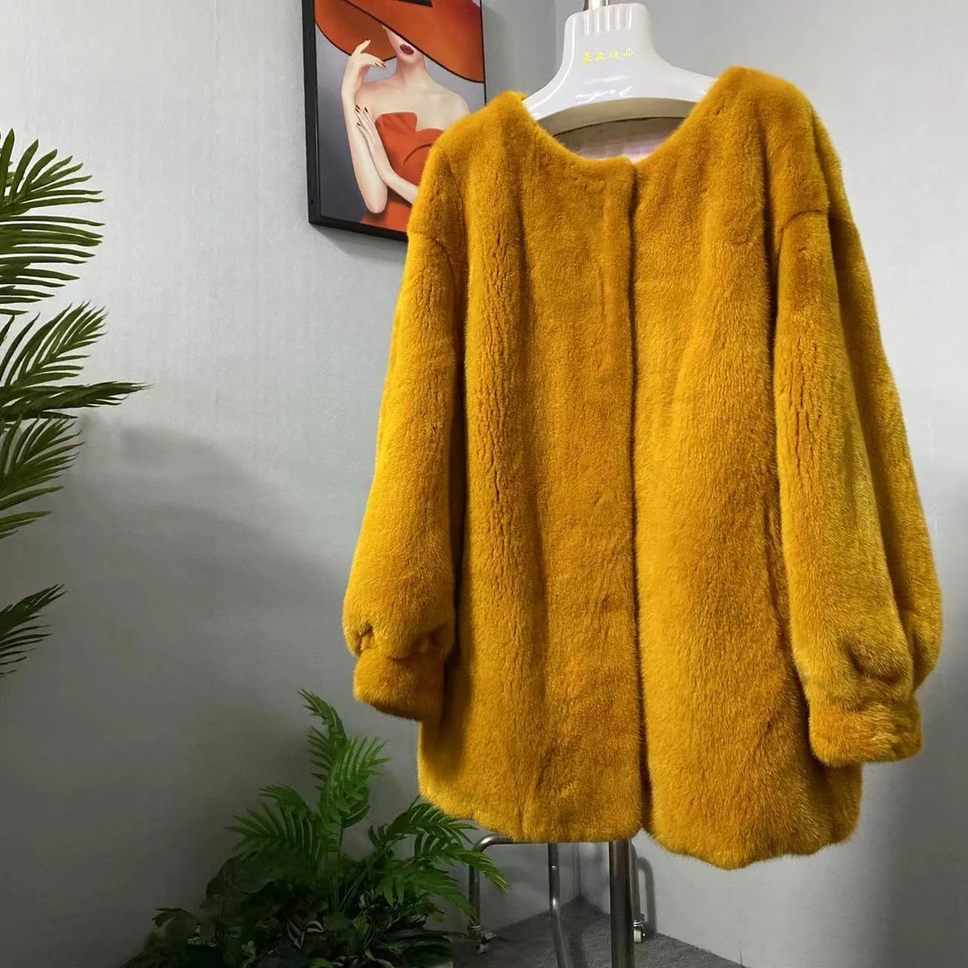 新款圆领灯笼袖爱马仕橙貂貂大衣天鹅绒短二毛丹麦紫金双紫标