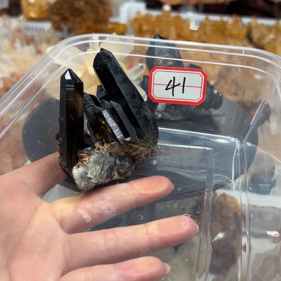 S***U未镶嵌珠宝半成品水晶